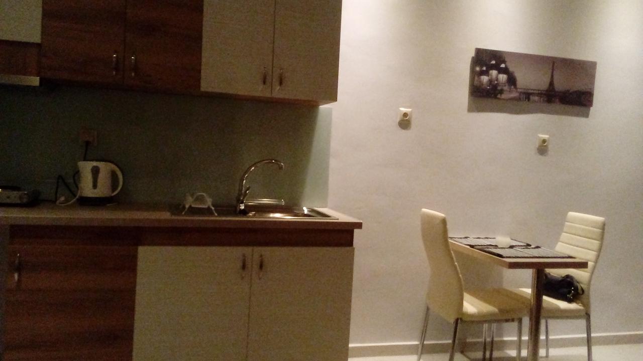 Beloni Apartments And Studios Hriszí Aktí Haniá Kültér fotó