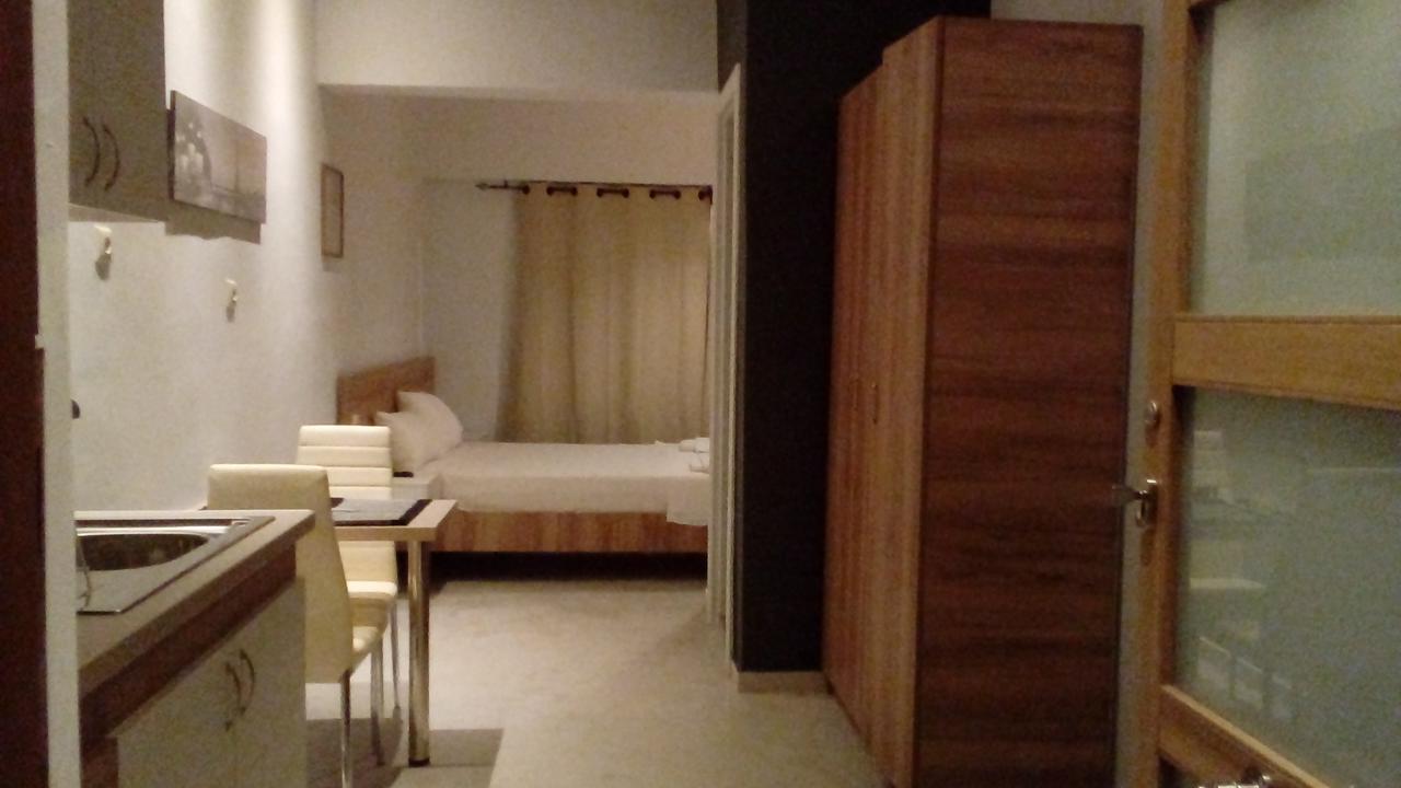 Beloni Apartments And Studios Hriszí Aktí Haniá Kültér fotó